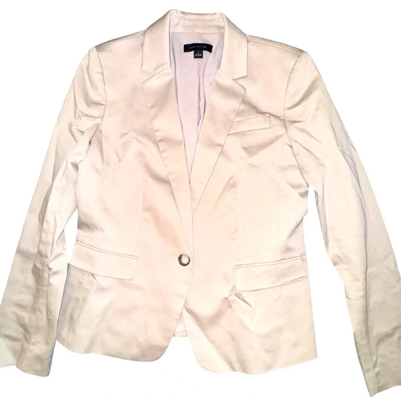 Ann Taylor Jackets & Blazers - Ann Taylor Women’s Size 4 Fully lined Blazer